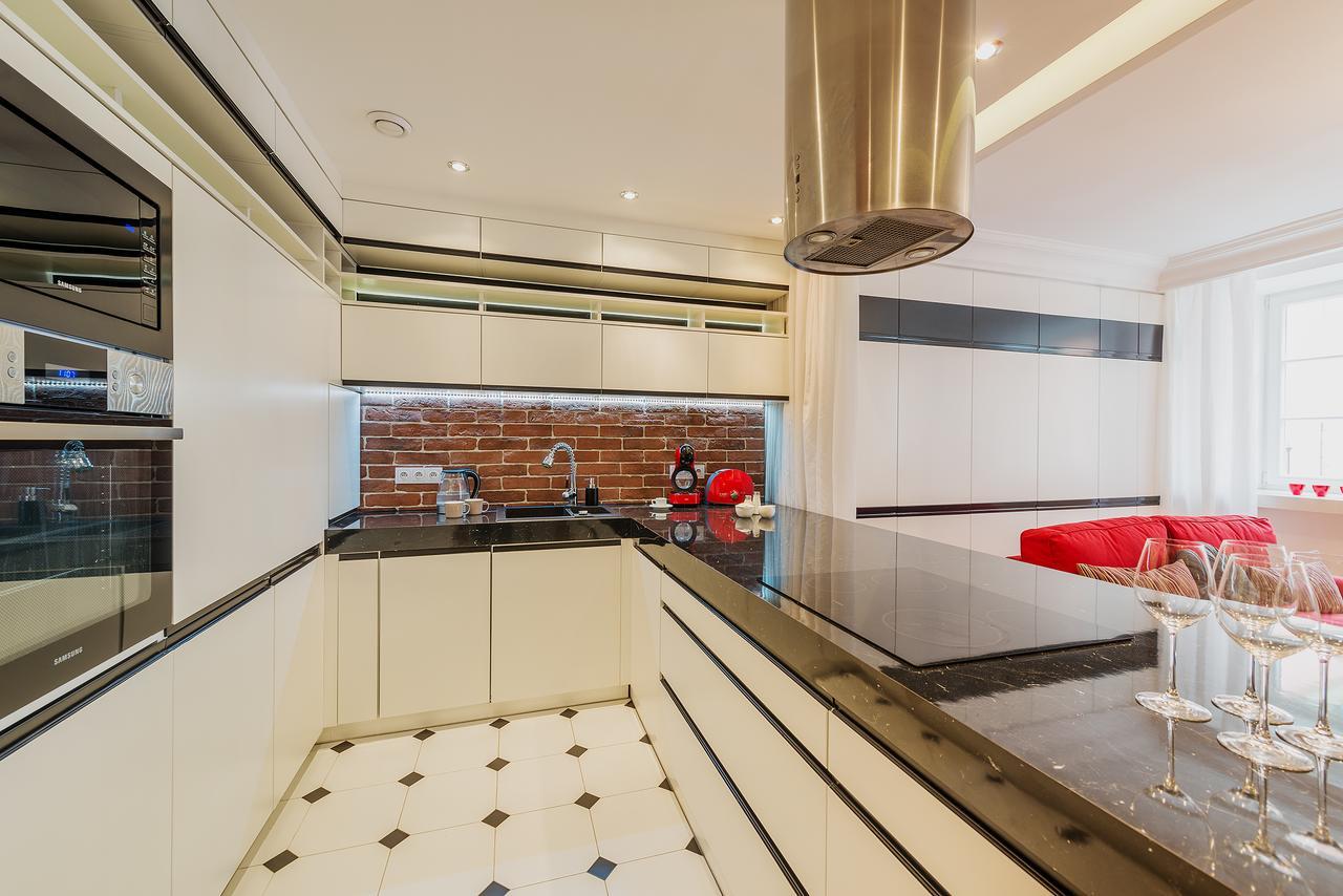 P&O Serviced Apartments Swietojanska วอร์ซอ ภายนอก รูปภาพ