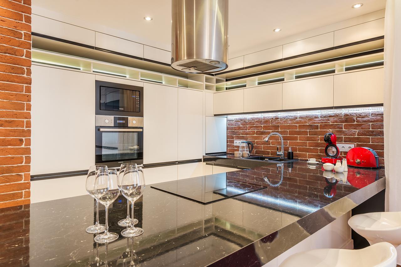 P&O Serviced Apartments Swietojanska วอร์ซอ ภายนอก รูปภาพ